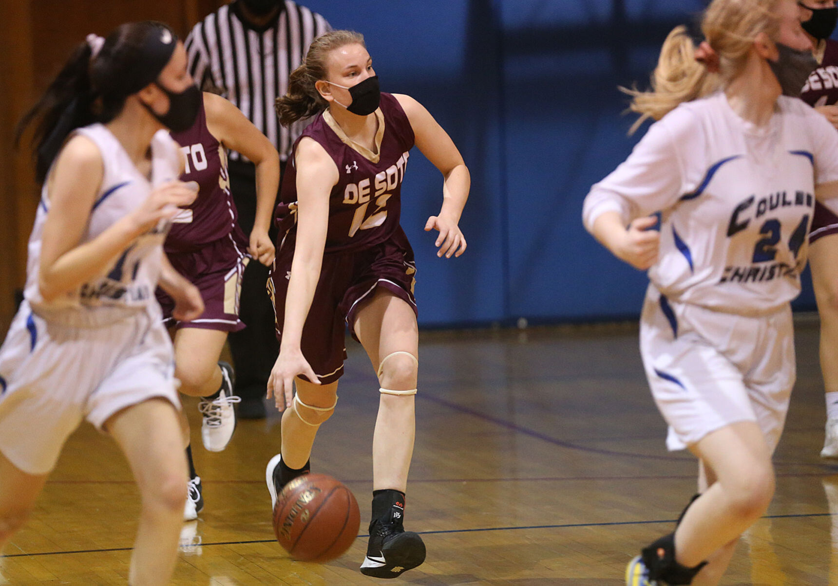 December 8: De Soto vs Coulee Christian